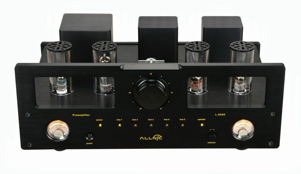 Allnic Audio L-6500 line preamplifier