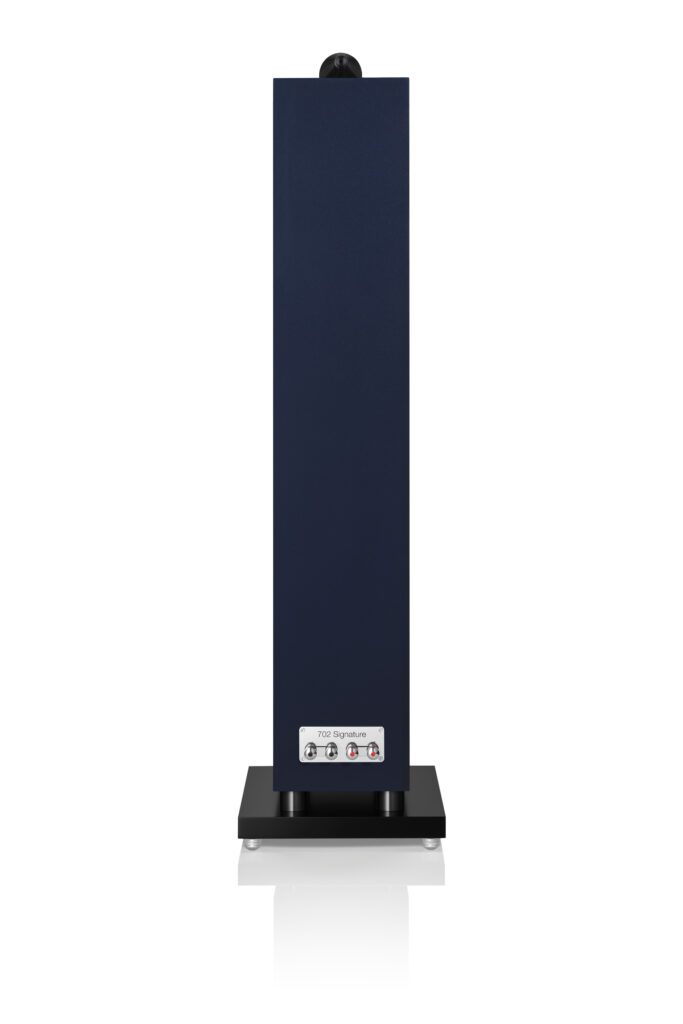 Bowers & Wilkins 702 S3 Signature rear blue