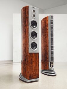 Audiovector R10 Arreté loudspeakers