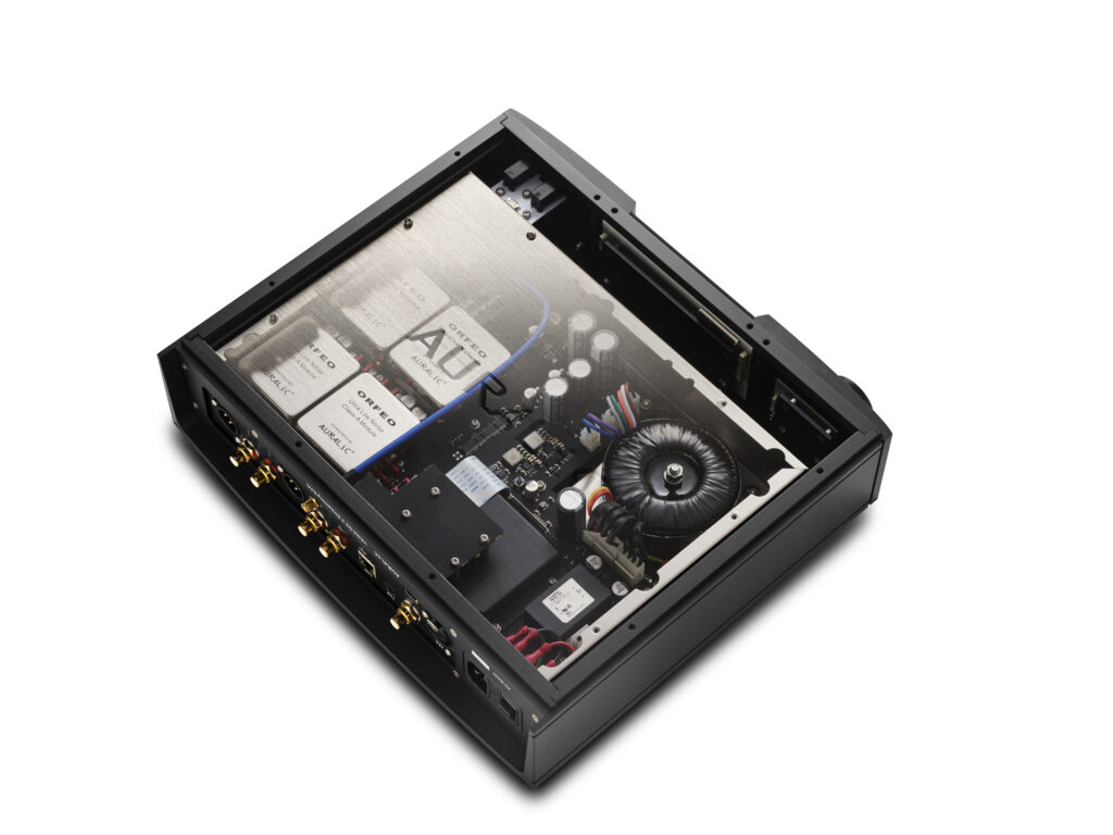 AURALiC VEGA G2.2 internals