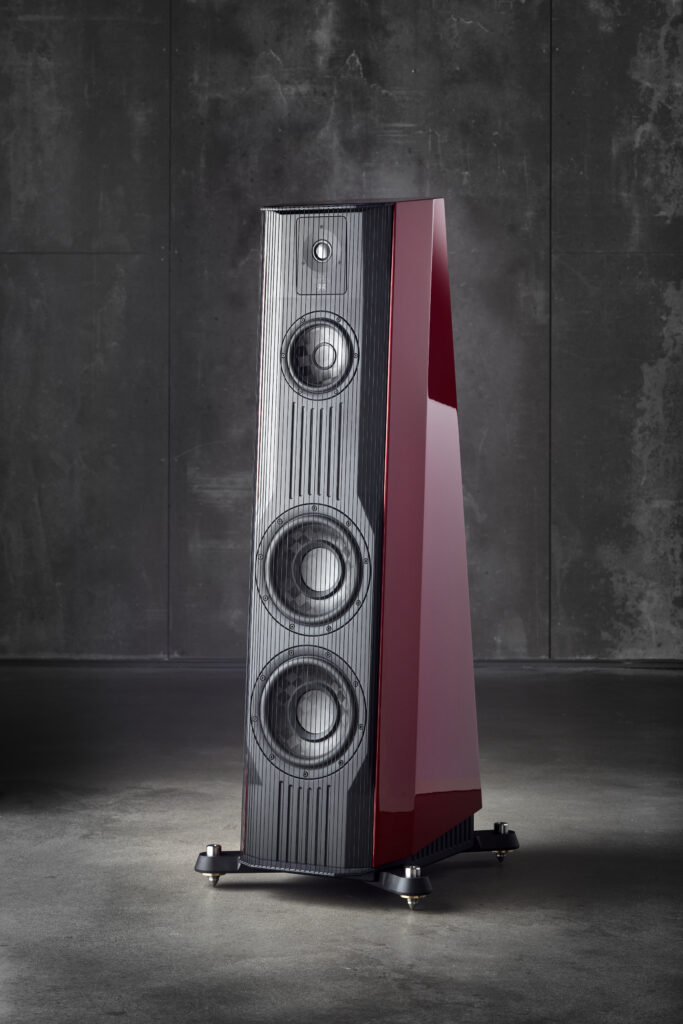 Gryphon EOS 5 full length