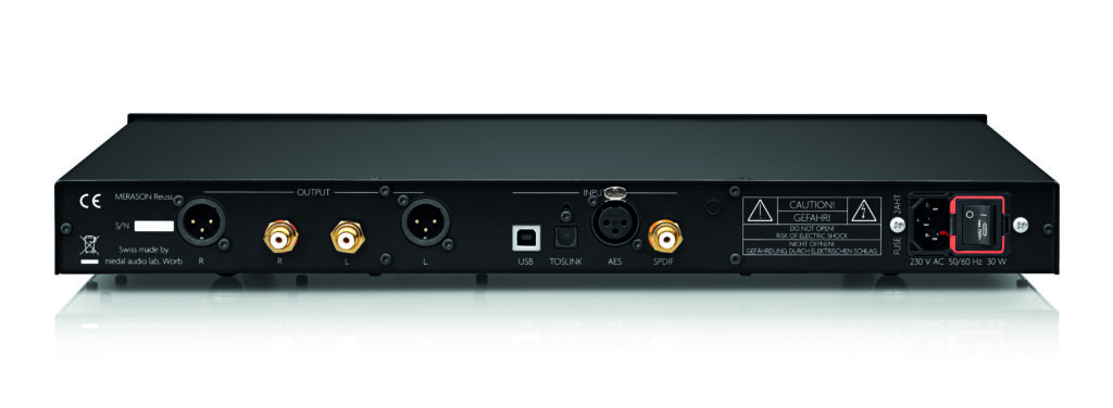 Merason_Reuss_rear panel black