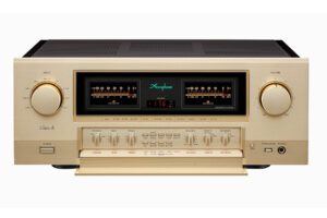 Accuphase E-700